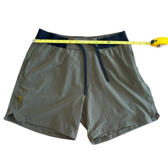 Rhone Base Training Short Unline 6 Inch Men Medium - Picture 3 of 4